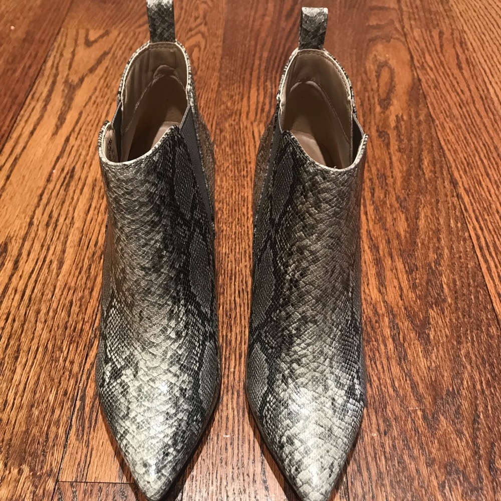 BCGGMaxazria faux snakeskin booties. Size 8